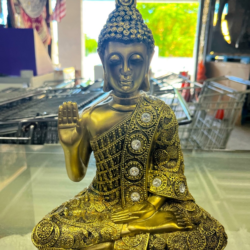 Praying Buddha